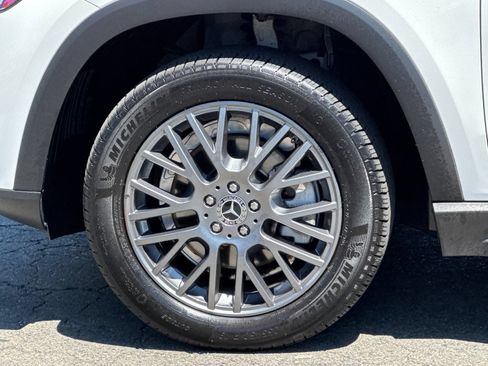 Used 2021 Mercedes-Benz GLE 350 4MATIC image 25
