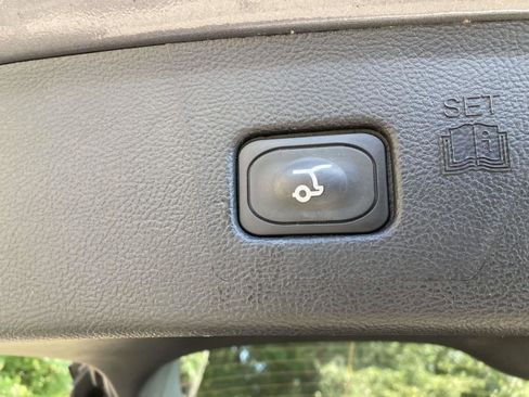 Used 2024 Ford Edge Titanium image 15