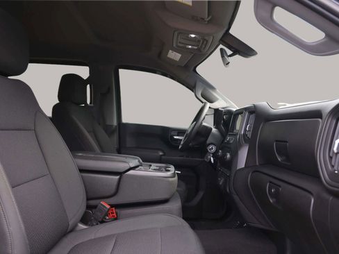 Used 2022 Chevrolet Silverado 1500 Custom image 32