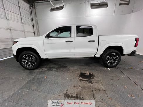 Used 2024 Chevrolet Colorado W/T w/ WT Convenience Package II image 5