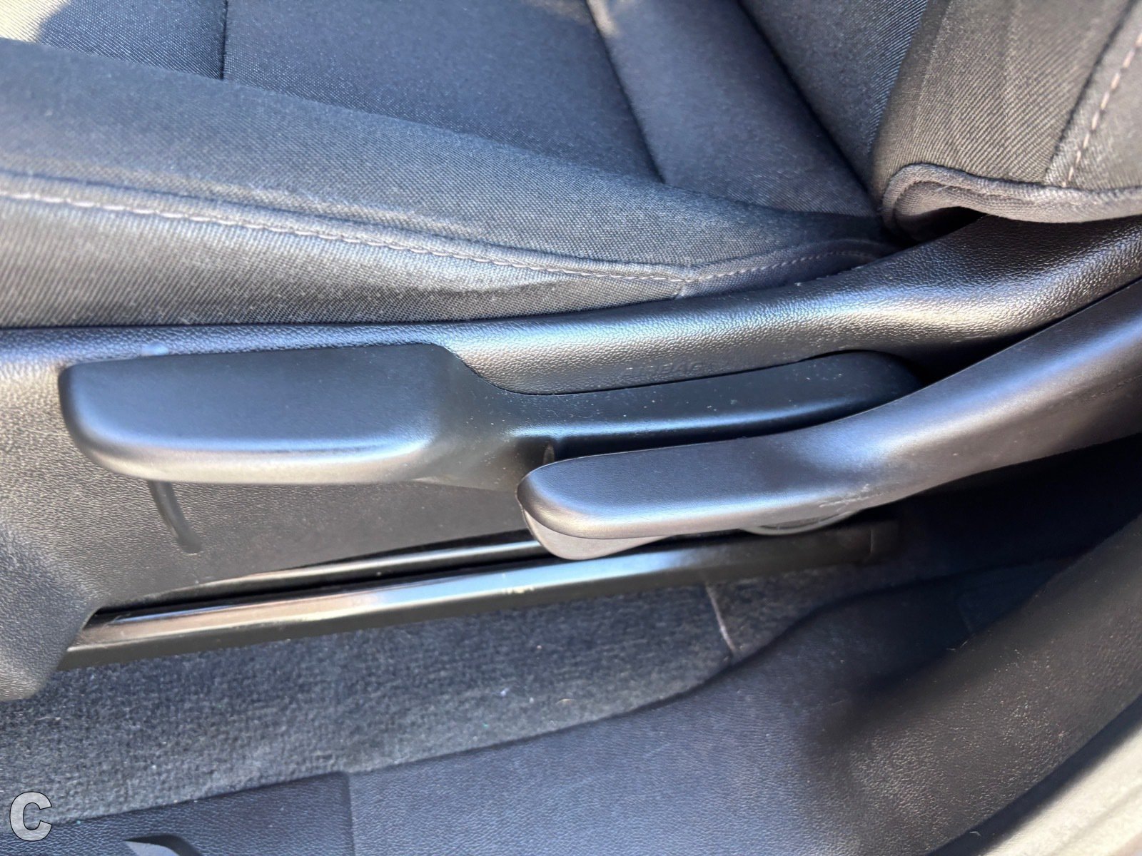 Certified 2025 Chevrolet Colorado Trail Boss AWD/4WD image 17