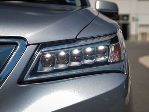 Used 2016 Acura MDX SH-AWD image 9