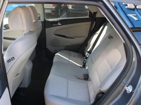 Used 2018 Hyundai Tucson SEL FWD image 12