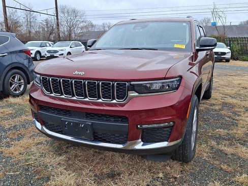 Used 2022 Jeep Grand Cherokee L Limited image 2
