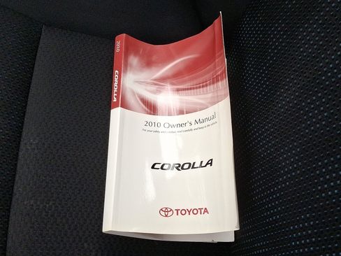 Used 2010 Toyota Corolla S image 25