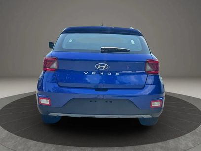 Used 2023 Hyundai Venue SEL w/ Cargo Package