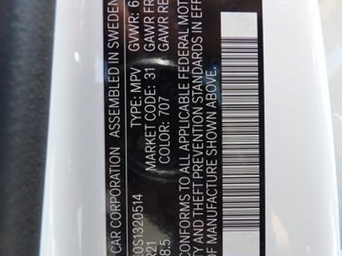 Certified 2025 Volvo XC90 T8 Plus AWD/4WD image 33
