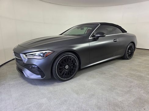 Certified 2024 Mercedes-Benz CLE 300 4MATIC Cabriolet w/ Night Package image 9