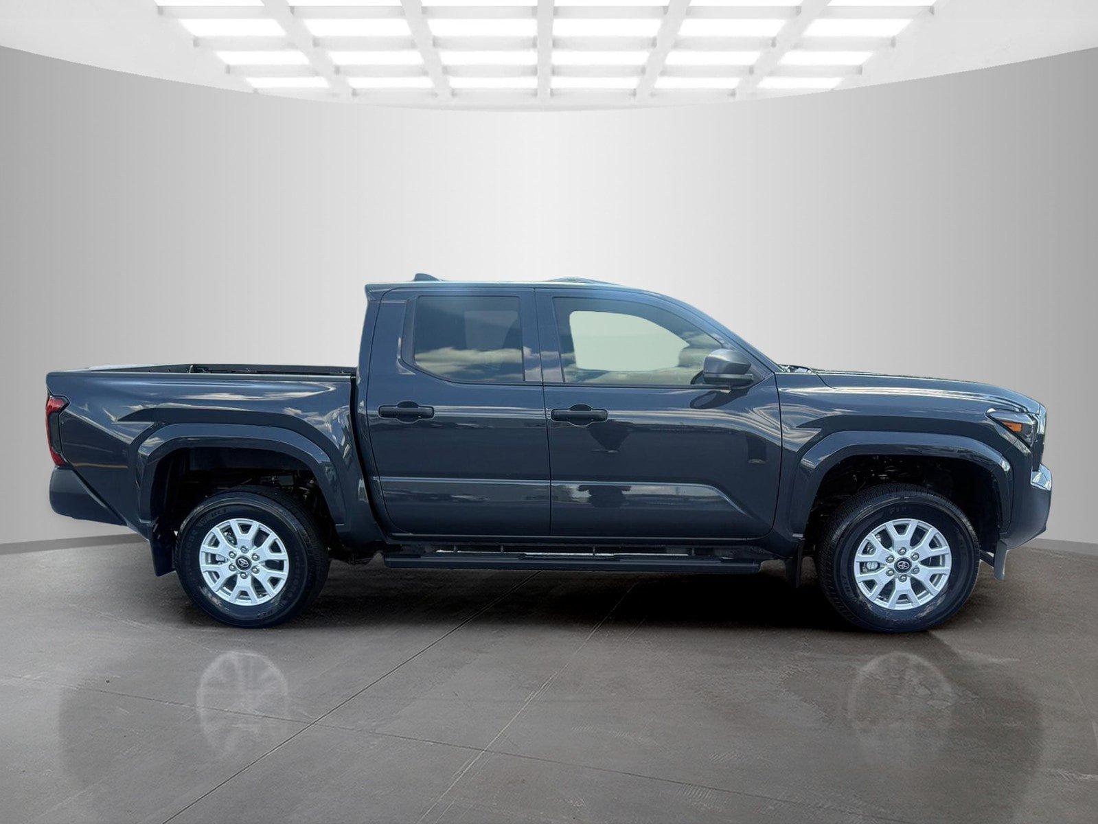 Used 2024 Toyota Tacoma SR RWD image 2