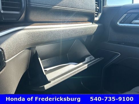 Used 2026 Chevrolet Silverado 1500 RST AWD/4WD image 24