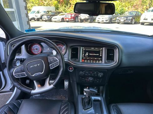 Used 2022 Dodge Charger SRT Hellcat w/ Harman/Kardon Audio Group RWD image 11