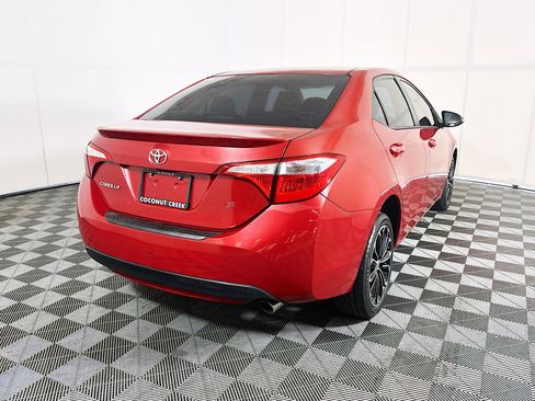 Used 2014 Toyota Corolla S FWD image 3