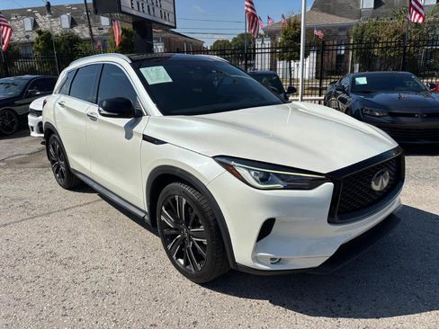 Used 2022 INFINITI QX50 Luxe w/ Appearance Package image 4