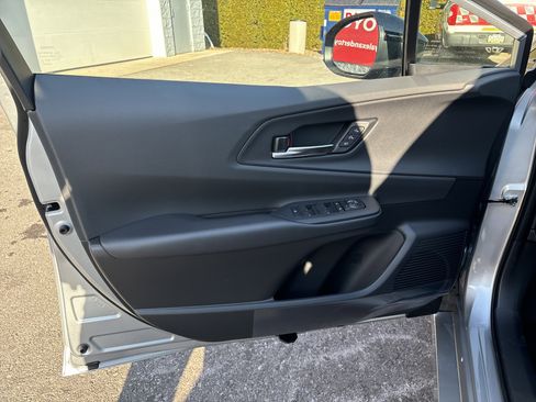 New 2026 Toyota Prius Plug-In Hybrid image 15