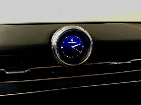 New 2026 Maserati Grecale Trofeo image 26