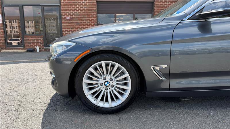 Used 2015 BMW 335i Gran Turismo xDrive AWD/4WD image 5