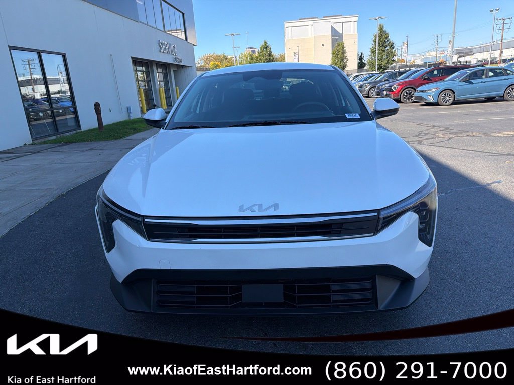 Used 2025 Kia K4 FWD image 4