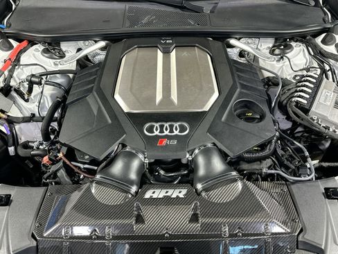 Used 2021 Audi RS 6 image 43