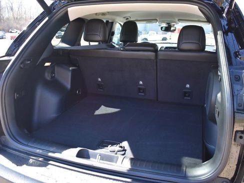 Used 2019 Jeep Cherokee Limited image 20