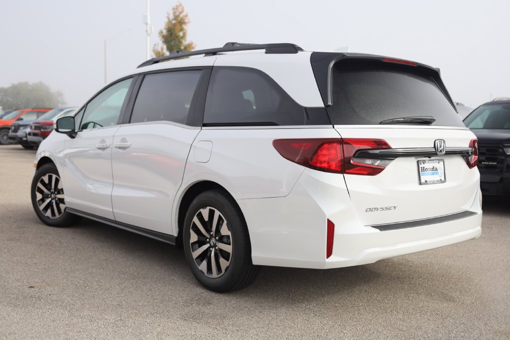 New 2027 Honda Odyssey EX-L image 4