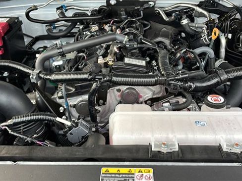 New 2026 Toyota Tacoma SR5 image 32