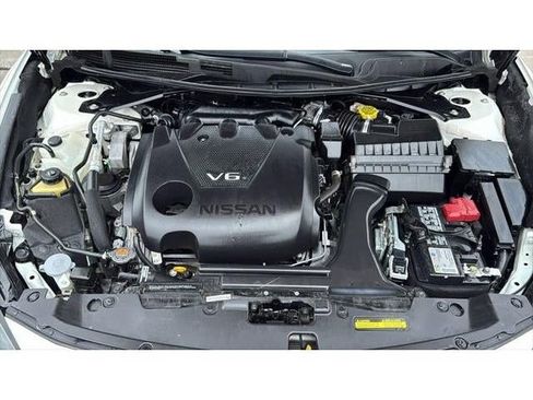 Used 2023 Nissan Maxima Platinum w/ Sport Mat Group FWD image 36