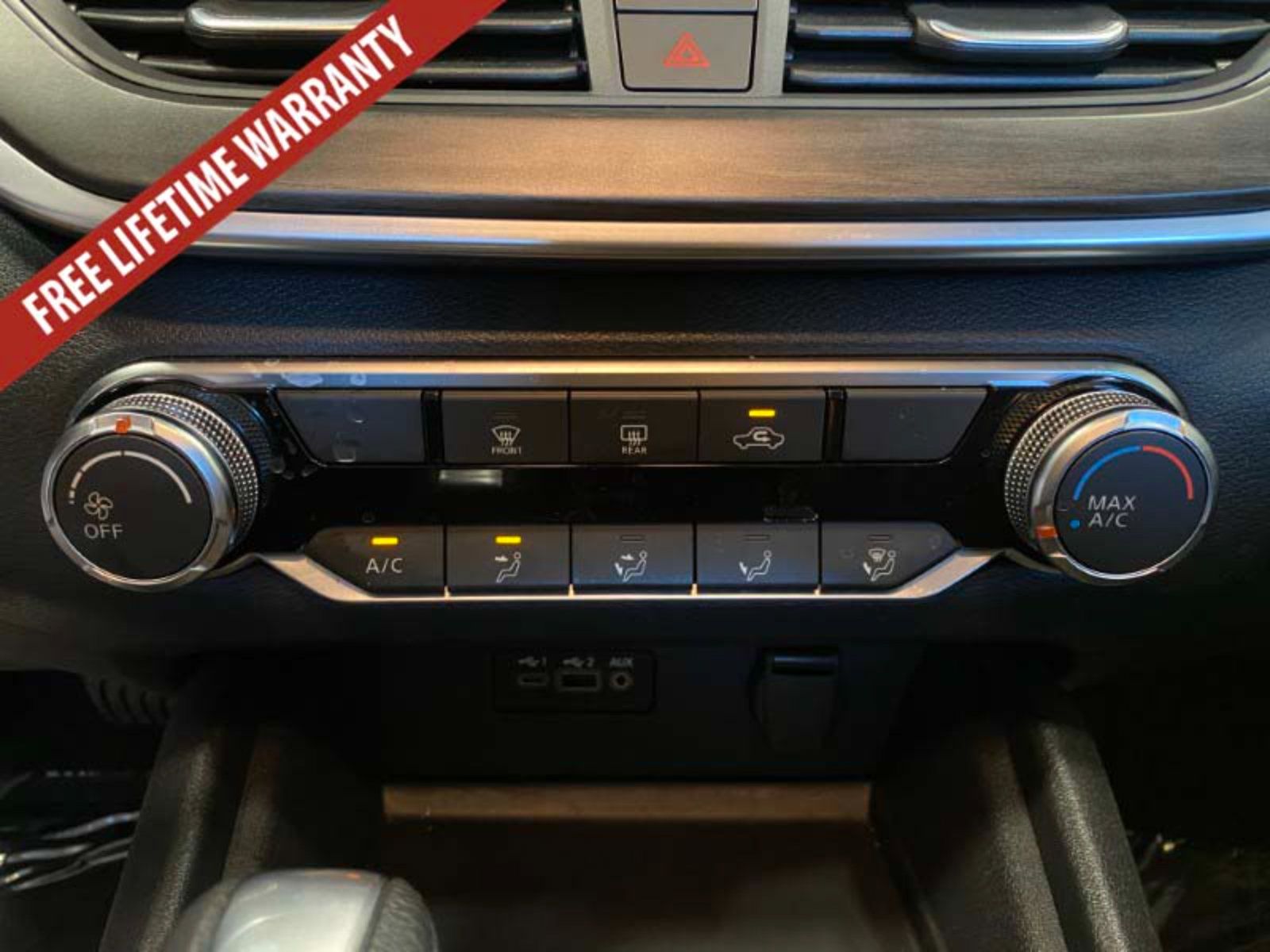 Used 2025 Nissan Altima 2.5 SV AWD/4WD image 36