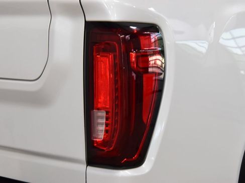 Used 2021 GMC Sierra 2500 Denali w/ Denali Ultimate Package AWD/4WD image 22
