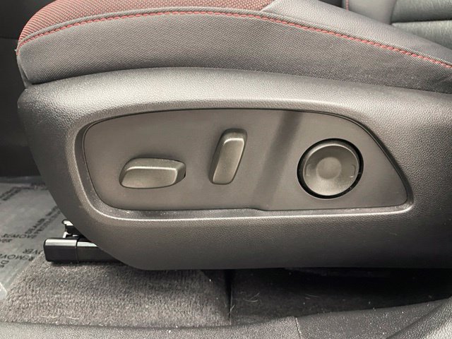 Certified 2025 Chevrolet Equinox RS w/ Safety and Technology Package AWD/4WD image 12