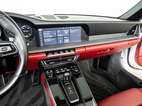 Certified 2020 Porsche 911 Carrera S RWD image 13