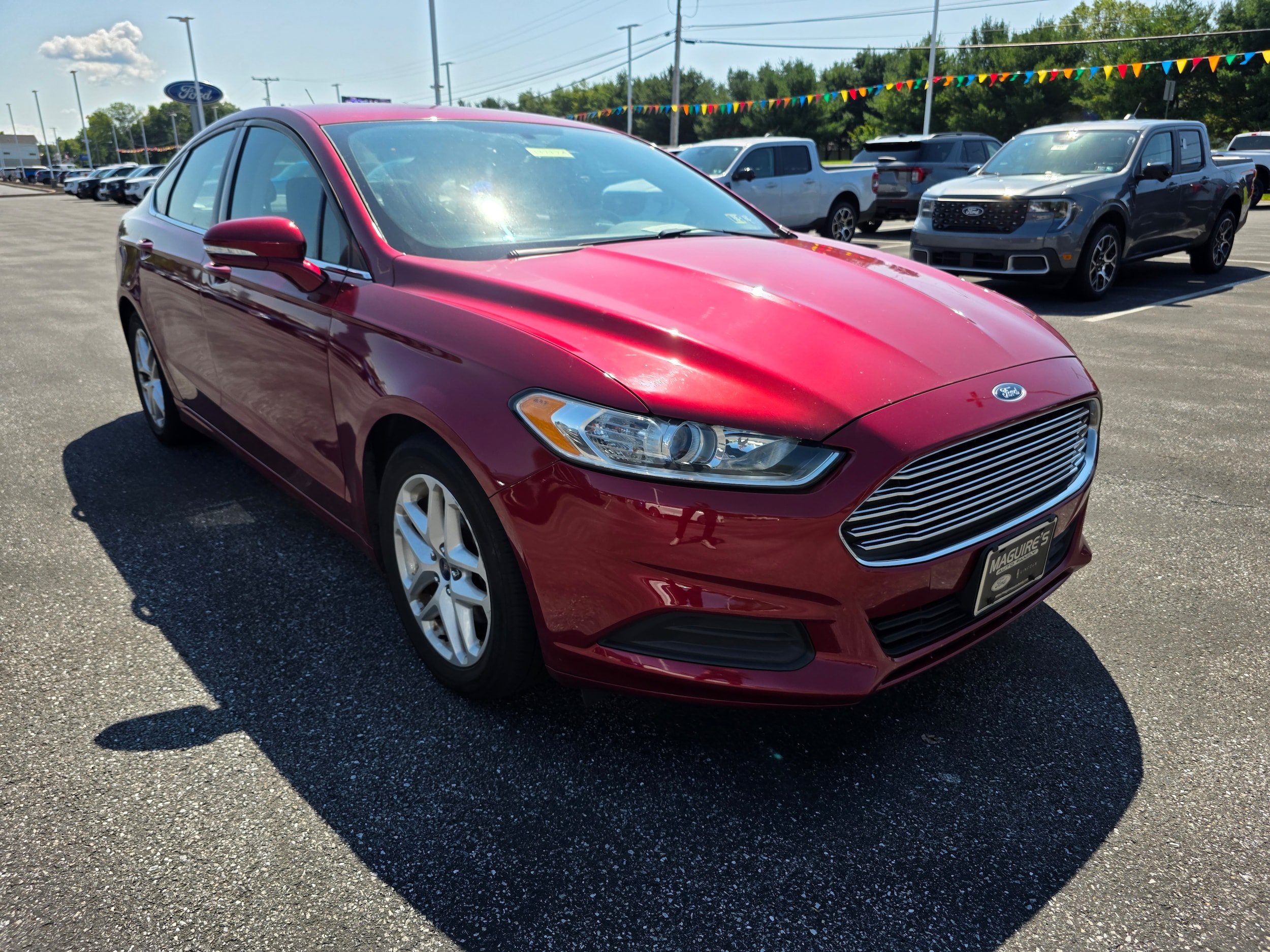 Used 2016 Ford Fusion SE FWD image 7