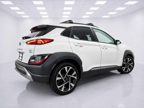 Used 2023 Hyundai Kona Limited AWD/4WD image 6