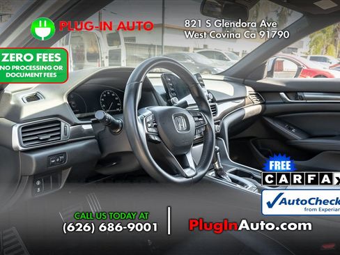 Used 2018 Honda Accord Sport image 5