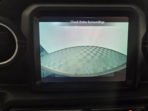 Used 2022 Jeep Wrangler Unlimited Sahara image 13