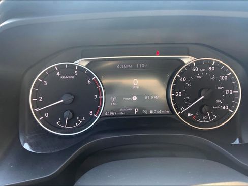 Used 2025 Nissan Rogue SV FWD image 25