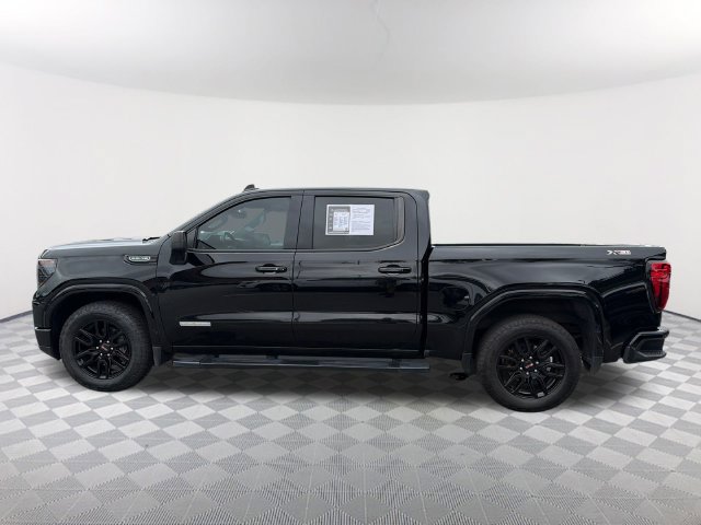Used 2022 GMC Sierra 1500 Elevation w/ X31 Off-Road Package AWD/4WD image 8