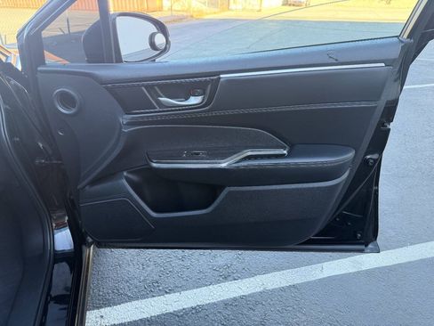 Used 2019 Honda Clarity Plug-In Hybrid image 39