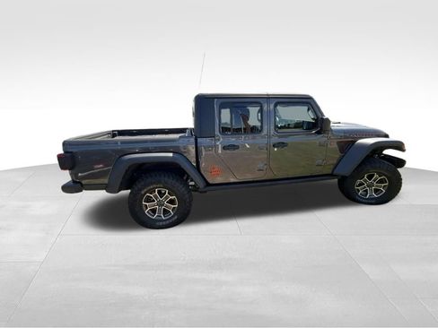 Used 2024 Jeep Gladiator Mojave w/ Technology Group AWD/4WD image 15