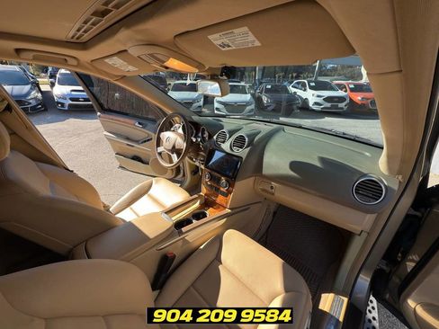 Used 2009 Mercedes-Benz ML 350 4MATIC image 25
