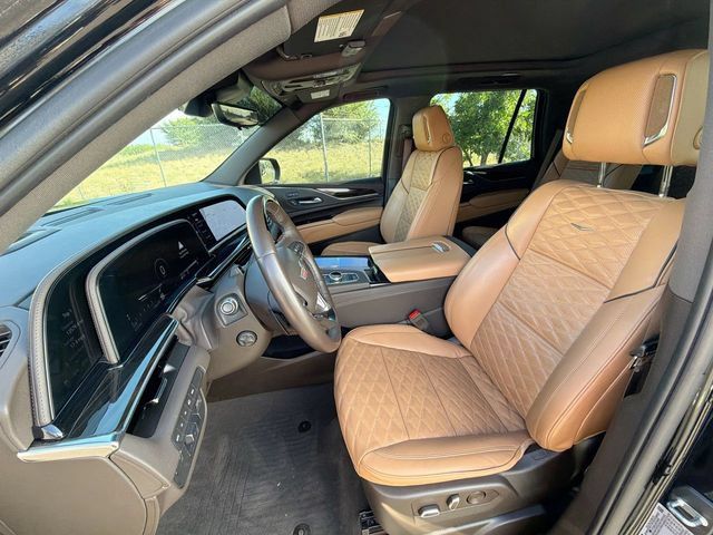 Used 2023 Cadillac Escalade Sport AWD/4WD image 20