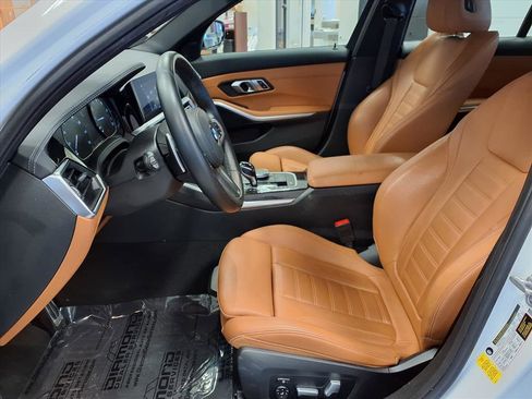 Used 2021 BMW 330i Sedan w/ M Sport Package image 20
