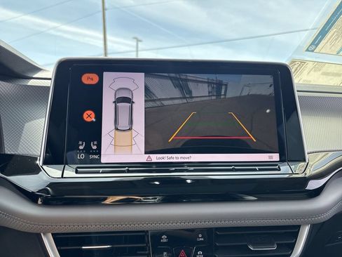 New 2026 Volkswagen Atlas Peak Edition AWD/4WD image 23