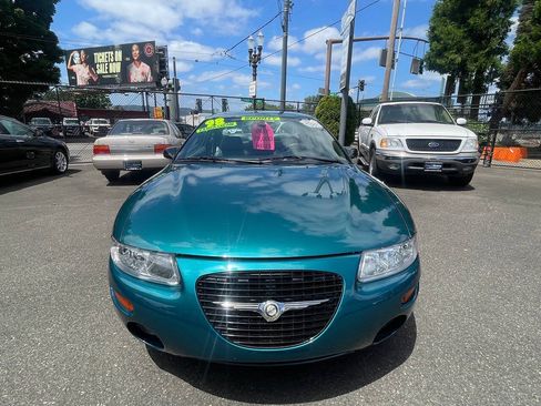 Used 1998 Chrysler Sebring LXi FWD image 4