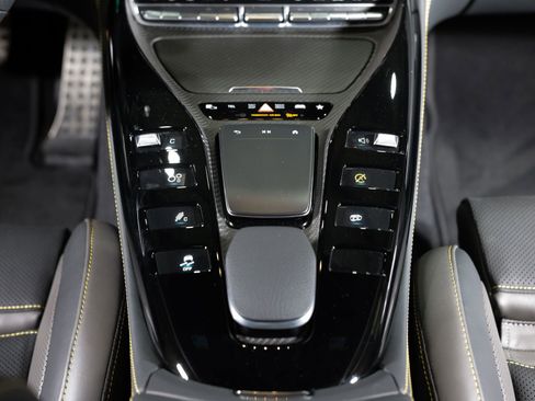 Used 2023 Mercedes-Benz AMG GT 63 S image 63