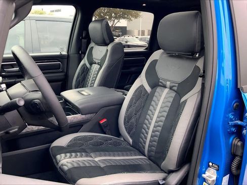 New 2025 RAM 1500 Big Horn image 9