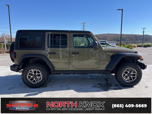 Used 2025 Jeep Wrangler Unlimited Rubicon image 20