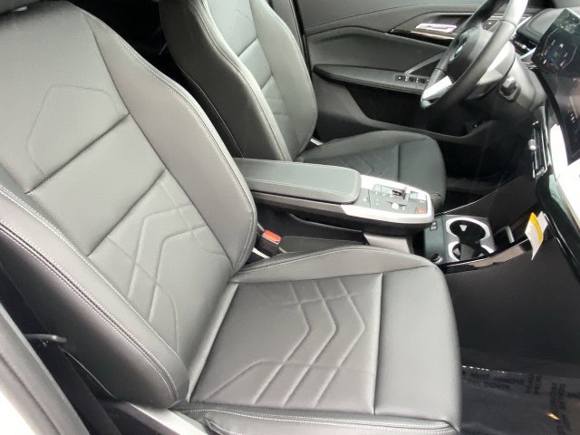 Used 2026 BMW X1 xDrive28i w/ Convenience Package AWD/4WD image 11