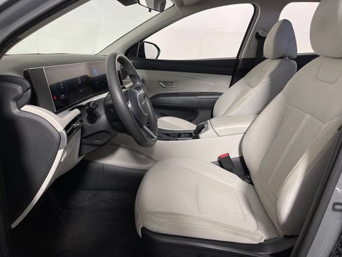 Certified 2025 Hyundai Tucson SEL FWD image 12