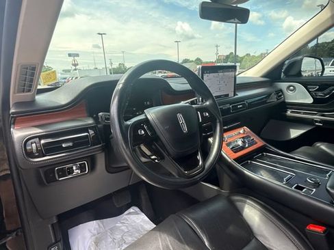Used 2024 Lincoln Aviator Reserve w/ Equipment Group 201A AWD/4WD image 14
