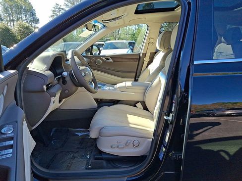 Used 2023 Genesis GV80 2.5T w/ Prestige 20" Package image 11
